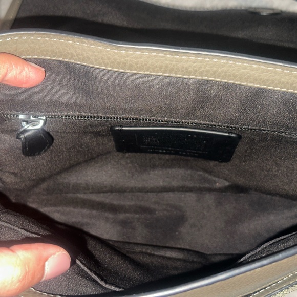 Coach Houston map bag in signature leather (preloved) - Picture 4 of 8